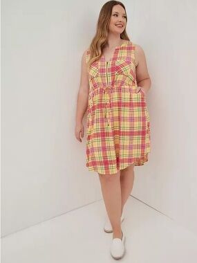 Torrid 5X Yellow Pink Plaid Mini Challis Zip-Front Shirt Dress